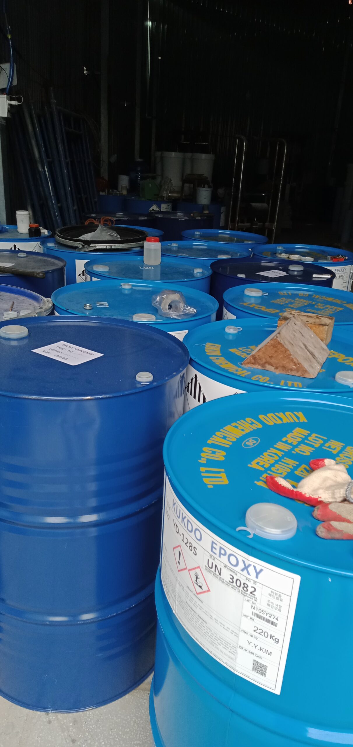 Thi công Keo AB/epoxy trên công trình TP.HCM